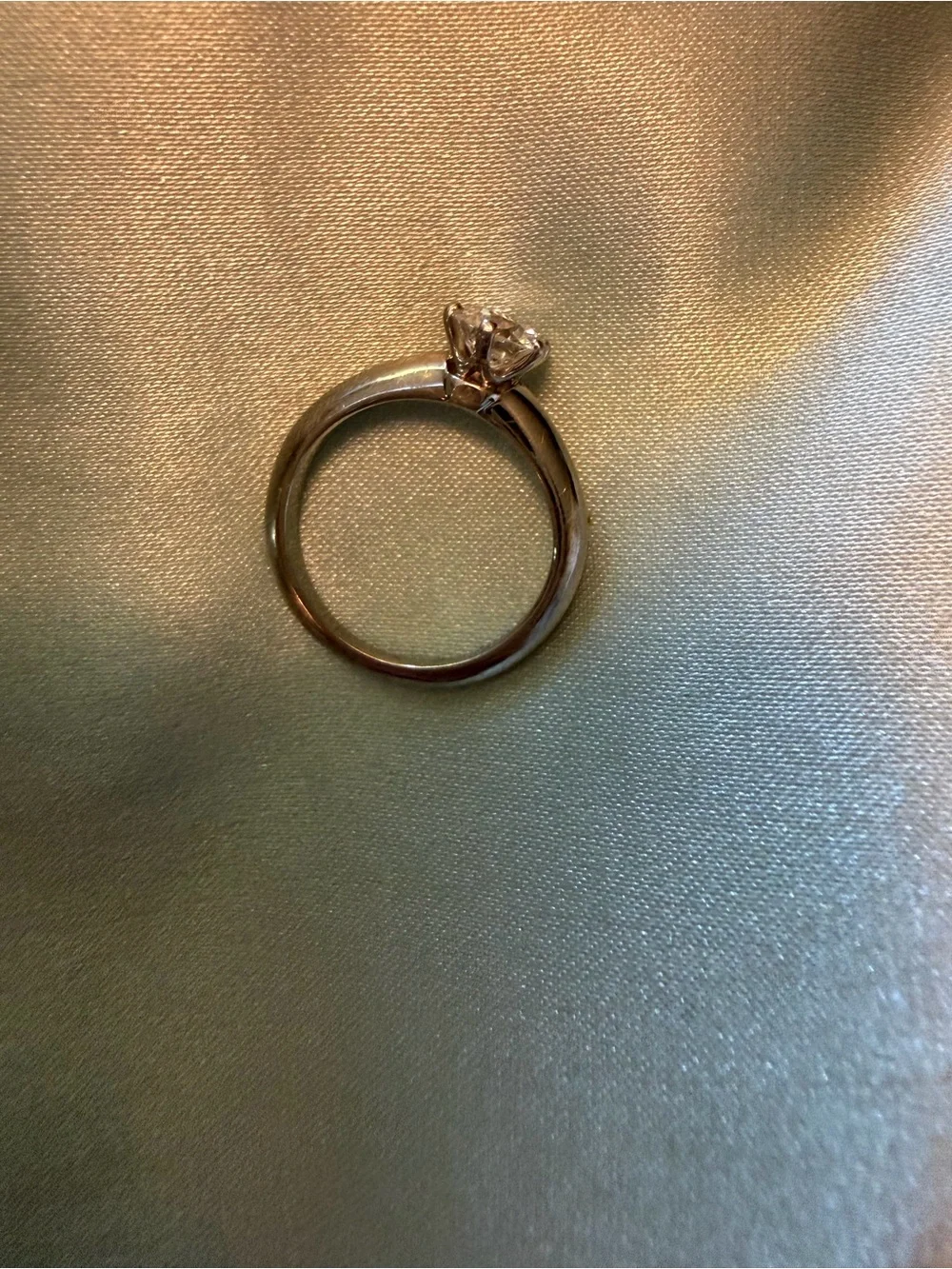 Tiffany & Co. 0.62 ct Round Brilliant Diamond Engagement Ring VS1 G Certified